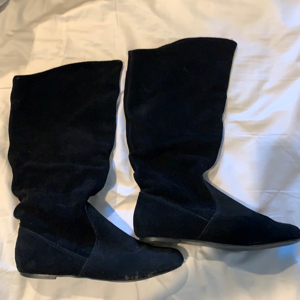 Soft suede slouchy boots